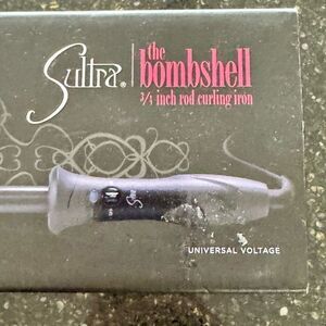 Sultra the Bombshell Ceramic Curling Wand.